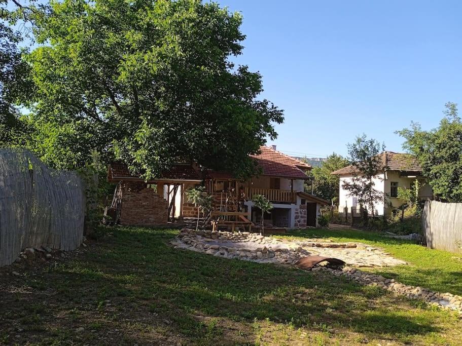 Ижата - Топлина И Уют Borovitsa Buitenkant foto
